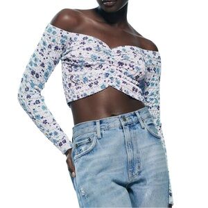 Zara Floral Blue & Purple Off-Shoulder Ruched / Smocked Sweetheart Neckline Crop